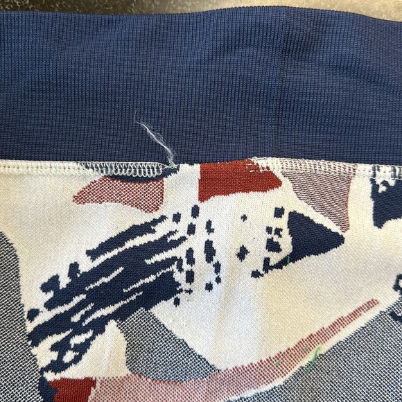 Sweaty Betty Multi-Color Leggings - Picture 6 of 6